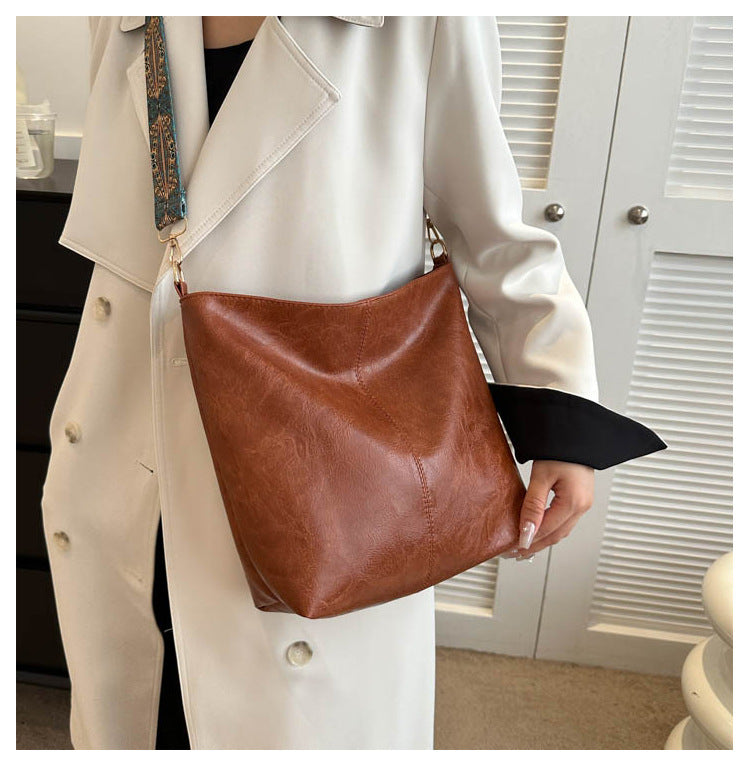 Large Capacity Bucket Crossbody Fashion Handbag