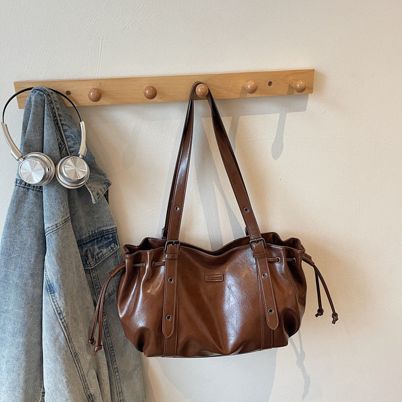 Large-capacity Luxury Pleated Underarm Bag