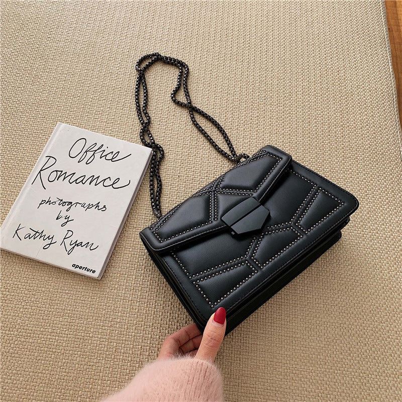 Casual Chain One Shoulder Messenger Square Bag