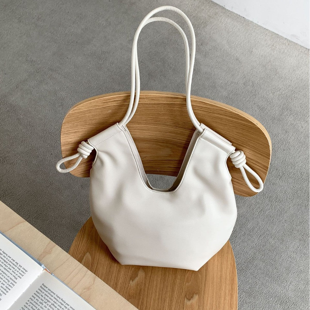 Minimalist Large Capacity Tote Bag