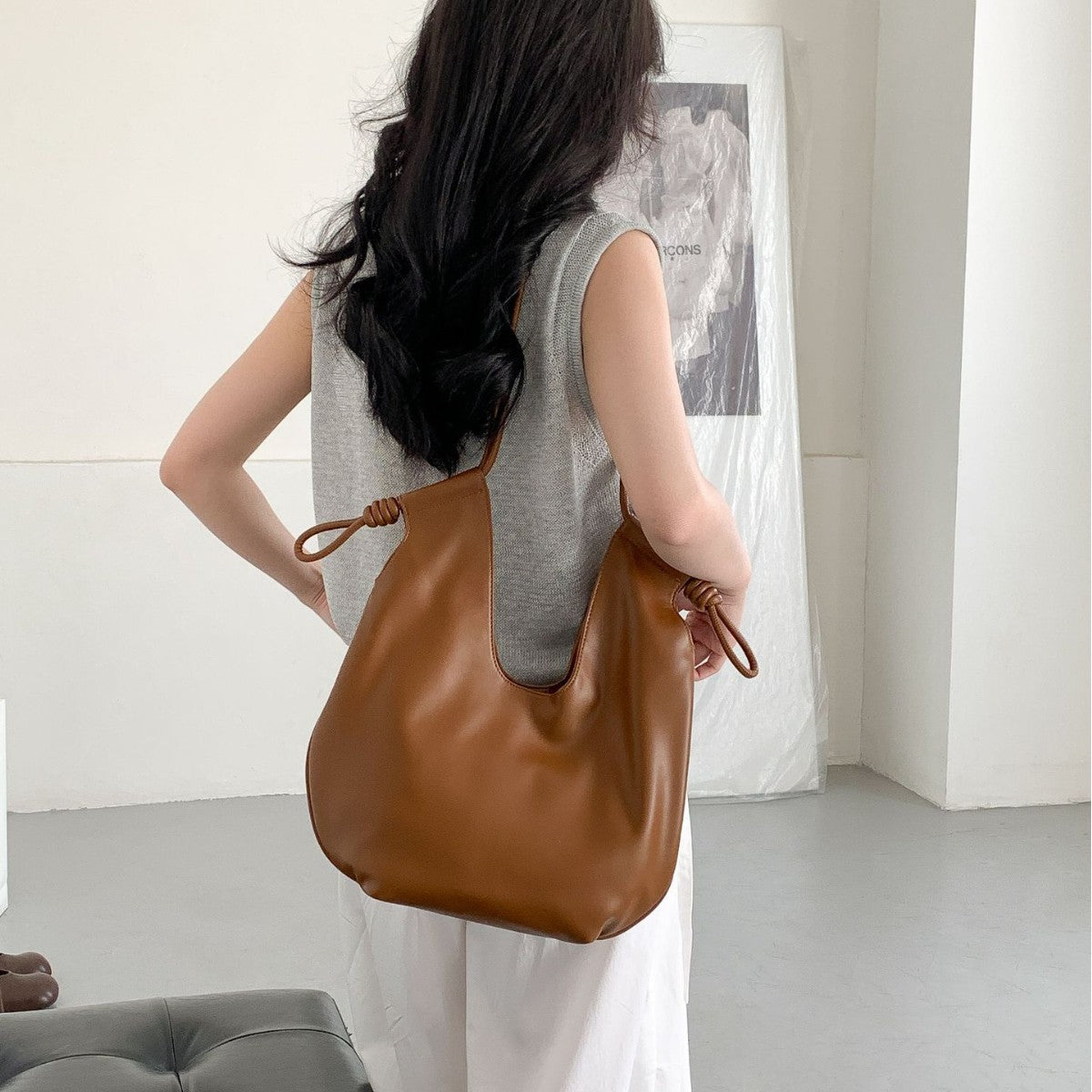 Minimalist Large Capacity Tote Bag