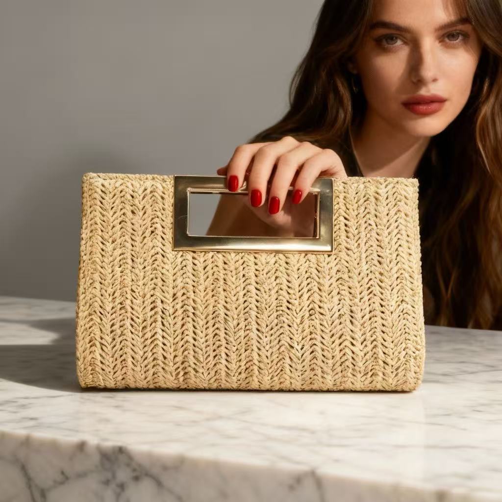 New Woven Chain Clutch Bag