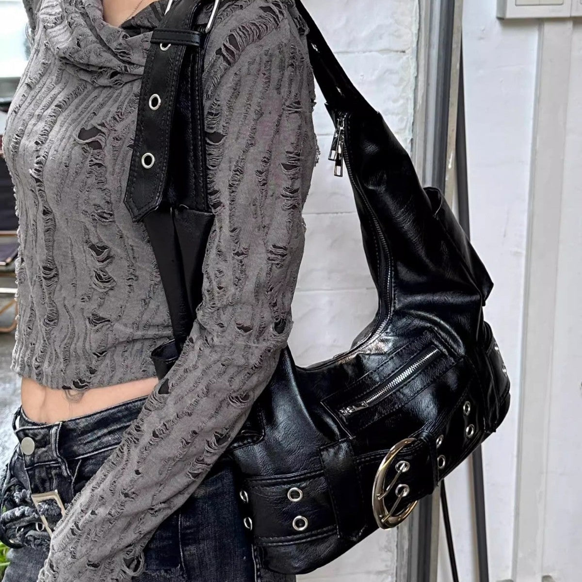 Large Capacity Chic Underarm Bag