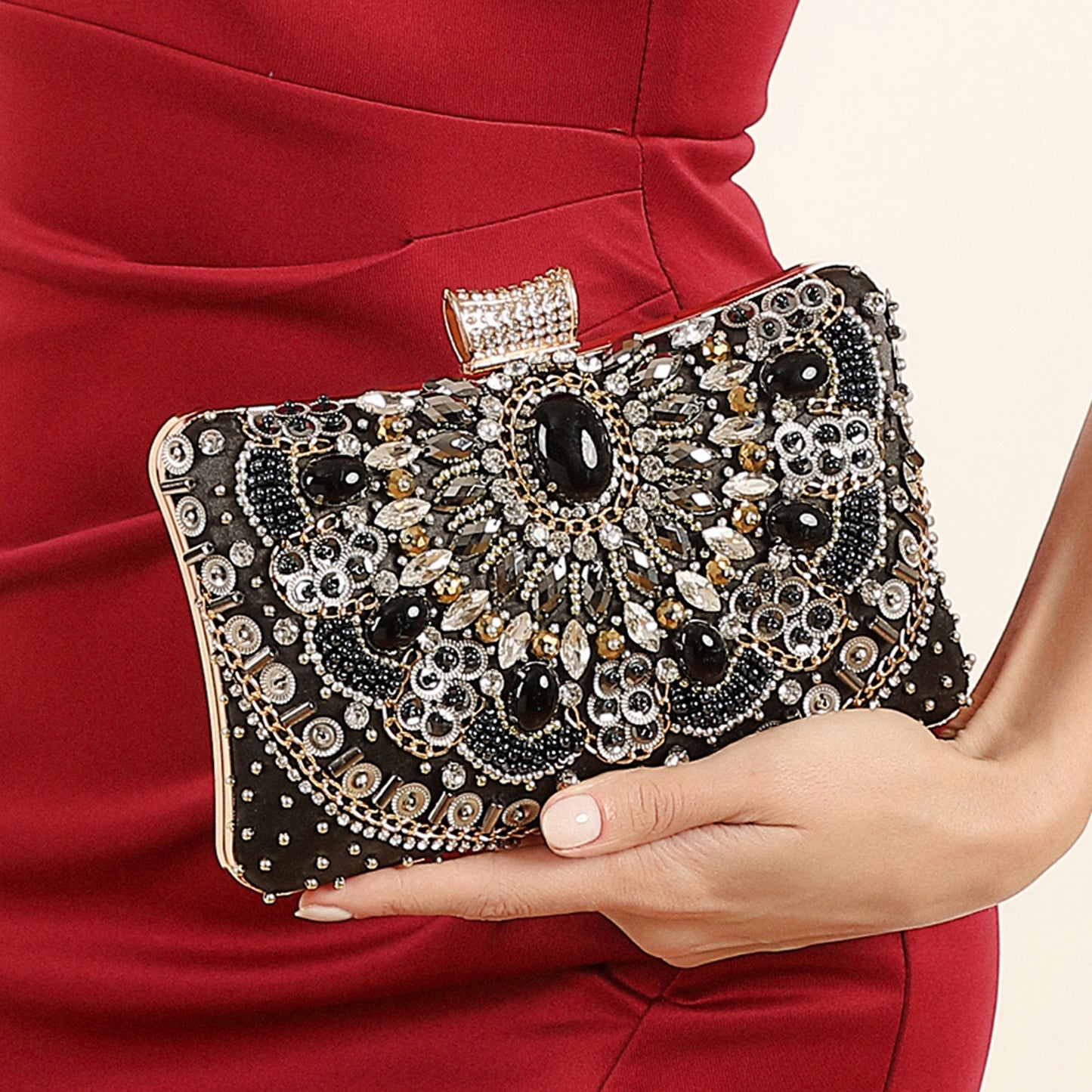 Retro Pearl Embroidery Dinner Clutch