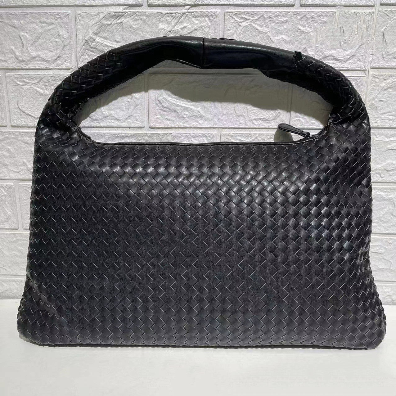 Large Capacity Woven Shoulder Handbag