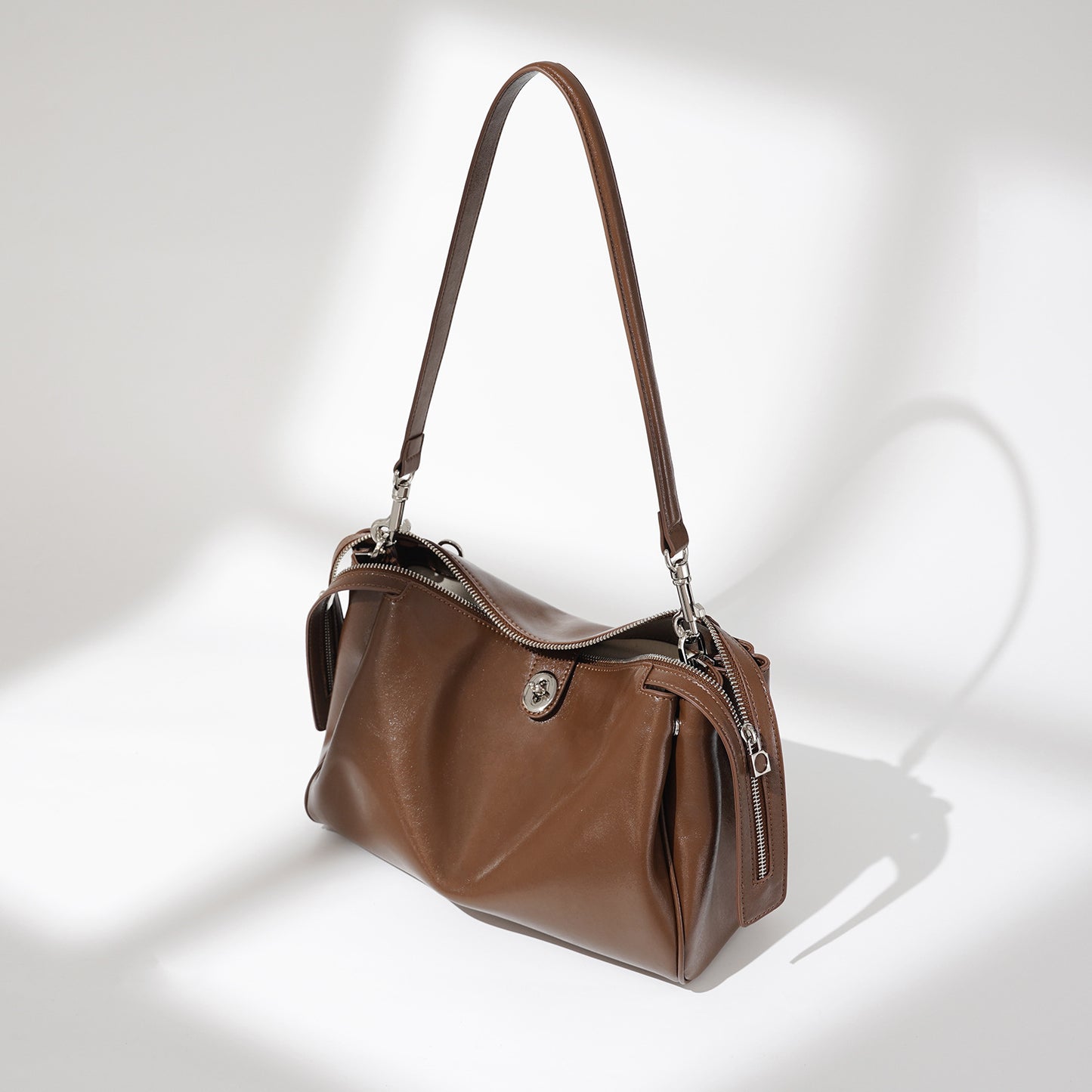 Western-style Genuine Leather Shoulder Bag